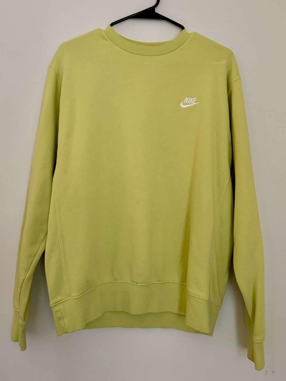Nike Men’s Crewneck Sweatshirt - Lime Green